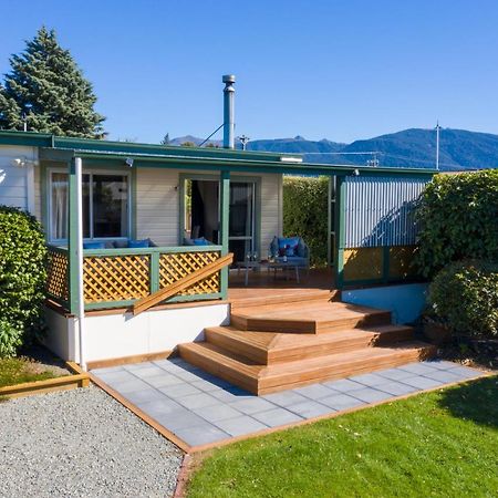 Dee'S On Bligh - Te Anau Holiday Home Exterior photo