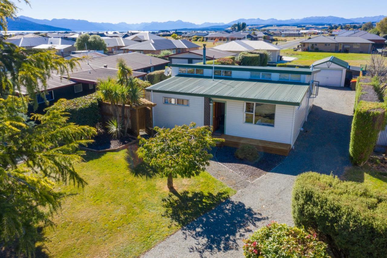 Dee'S On Bligh - Te Anau Holiday Home Exterior photo